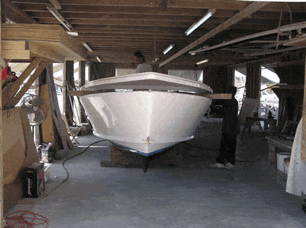 boat-building.gif