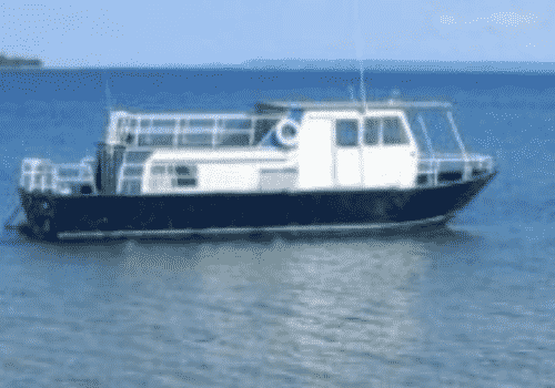 Houseboat Docking Lessons Boating With Dawsons houseboat-docking-lessons-boating-with-dawsons